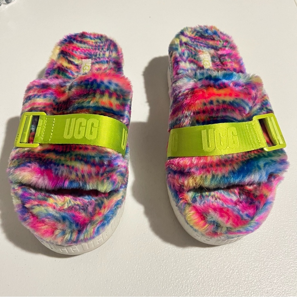 UGG Women's Fluffita Pixelate Platform Slide Slipper Multicolor Size 9